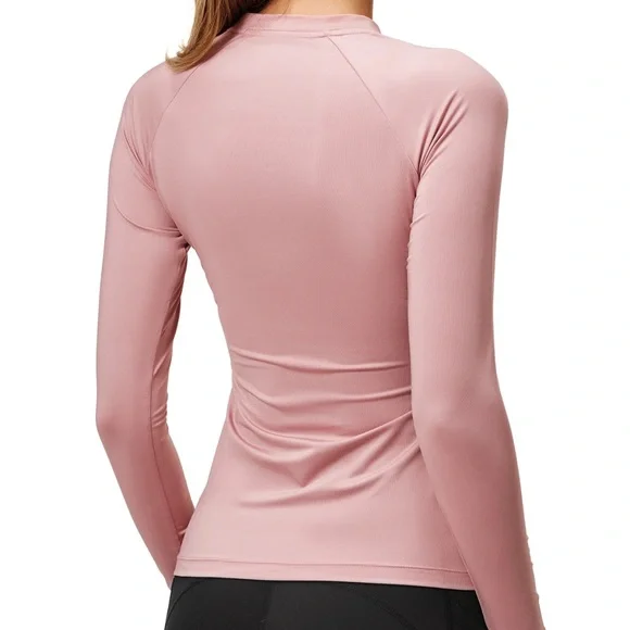 EQUESTRIAN Dynamic Base Layer Top - Picture 2 of 5